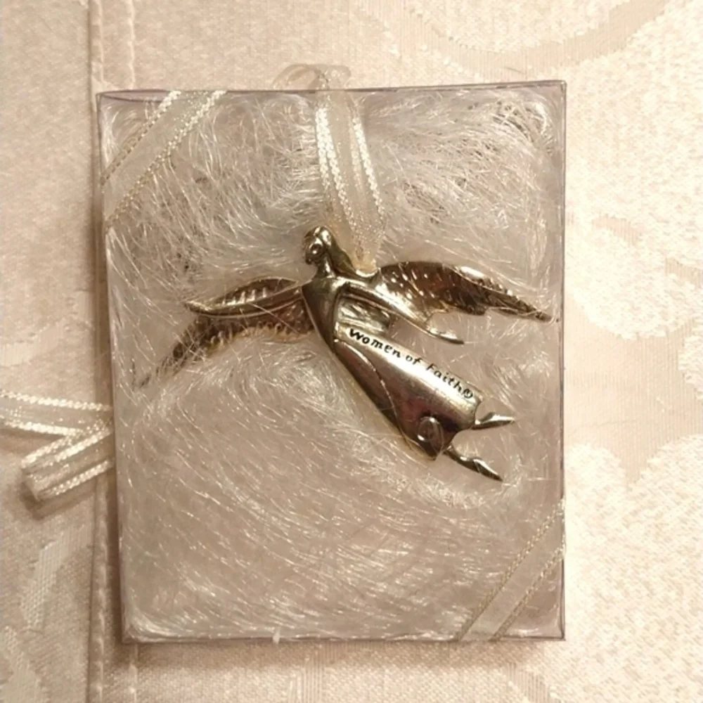 Serenity Angel Brooch Ornament Season Cannon Falls 